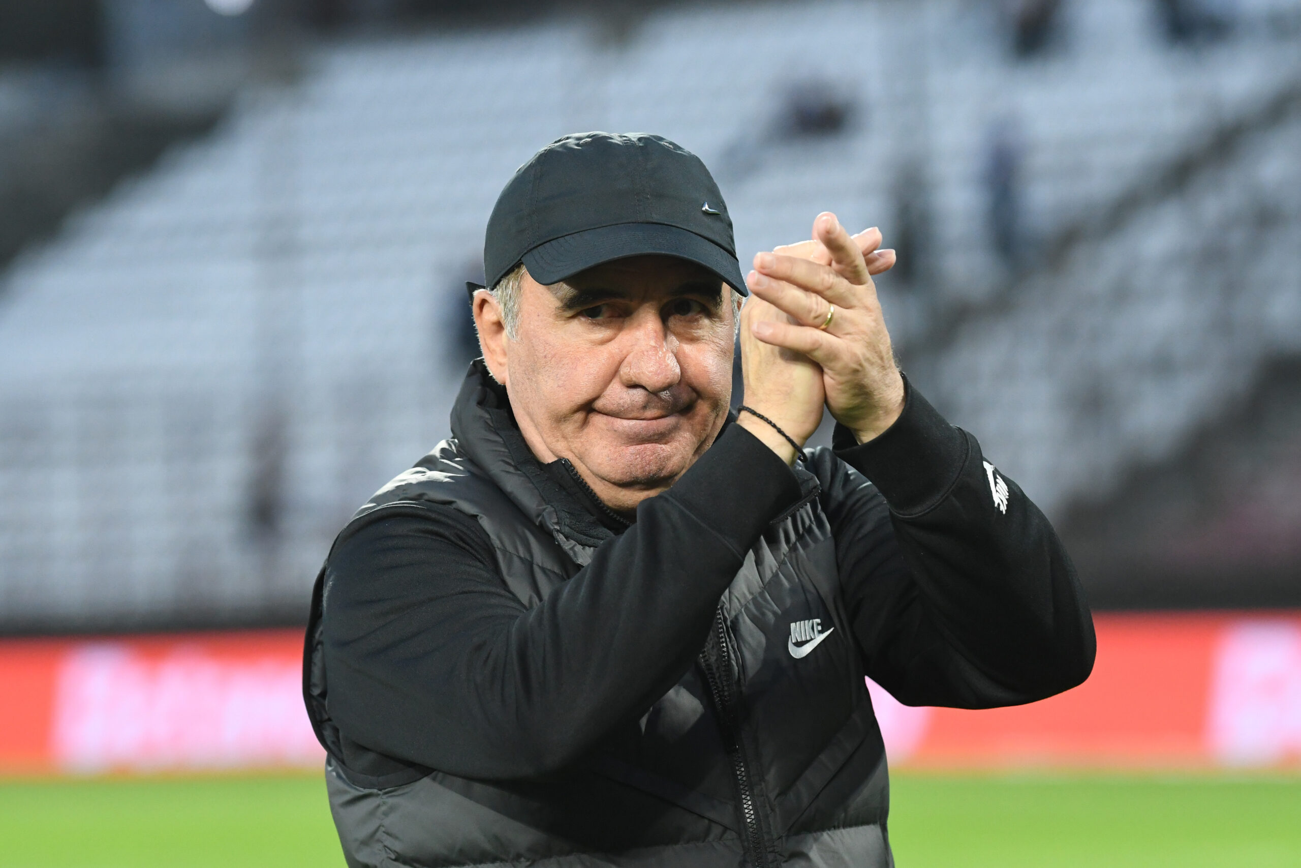 Răsturnare de situație: Gică Hagi semnează pe 4 ani!