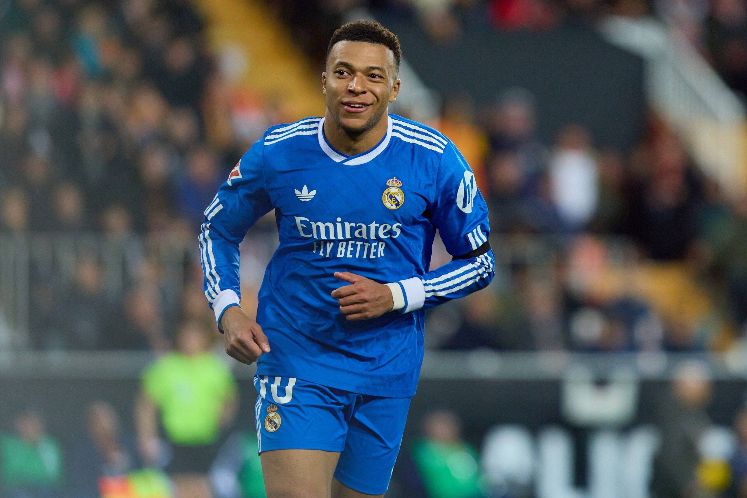 Replica lui Mbappe pentru PSG a devenit virală pe rețelele sociale