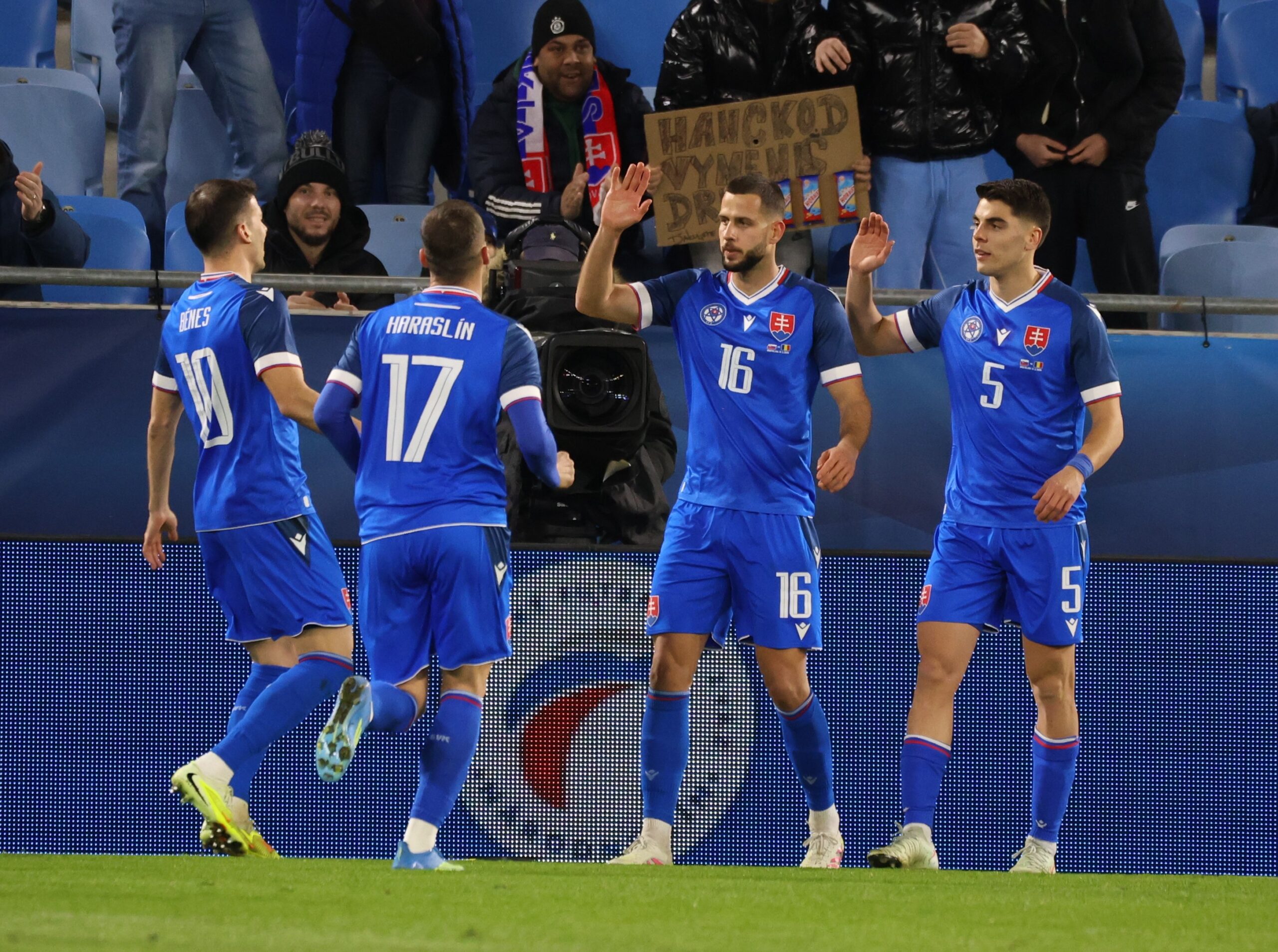 Slovacia România 2 0, ACUM, pe digisport.ro