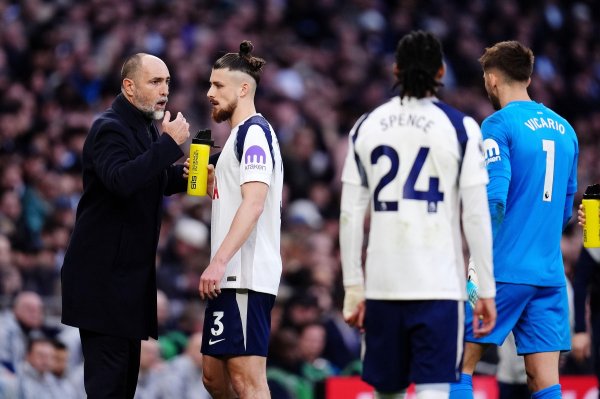 Tottenham chiar se teme de retrogradare! Mesajul neașteptat transmis de conducere fanilor