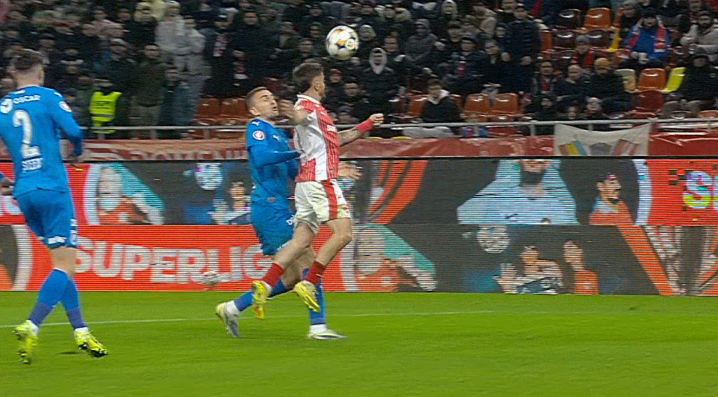 Verdictul lui Marius Avram la faza în care Armstrong a cerut penalty în meciul Dinamo Craiova