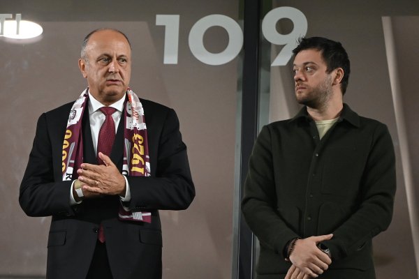 Angelescu și a ieșit din minți și a anunțat un ”cutremur” în Giulești: ”Măsuri drastice și amenzi! E o rușine să se întâmple așa ceva la Rapid”