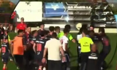 Ca la box! Dan Alexa a intrat pe teren și a vrut să l ia la pumni