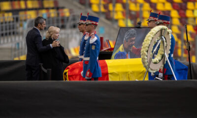 Câte persoane s au dus pentru Mircea Lucescu la Arena Națională! Nume importante și au luat rămas bun