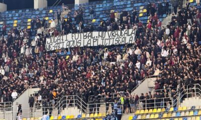 Ce au scandat fanii Rapidului, imediat după golul giuleștenilor din derby ul cu Dinamo + Acuzații grave: ”Pariori și blatiști”