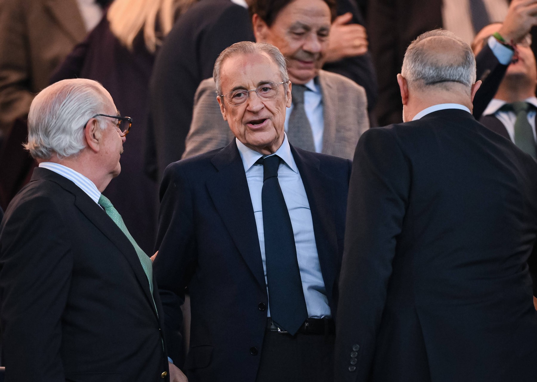 Florentino Perez n a stat pe gânduri: ce a făcut imediat după Bayern Munchen Real Madrid