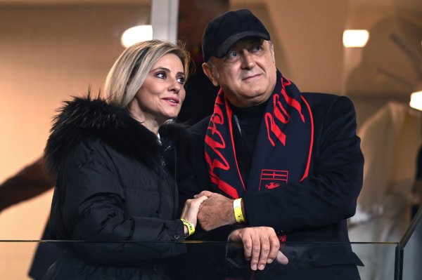 Fostul conducător din Liga 1 a numit ”singurul patron care își vede de treaba lui”: ”Mai sus decât Șucu! La el mai vine soția..