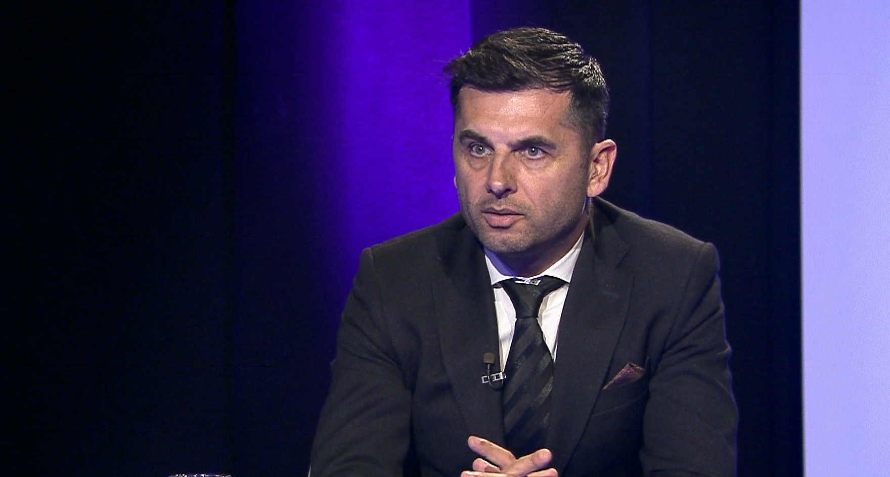 ”Gigi Becali sau Adrian Mititelu?”