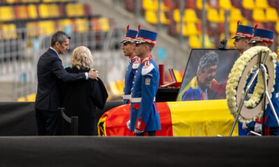 Înmormântarea lui Mircea Lucescu | Cortegiul funerar a plecat spre Biserica Sfântul Elefterie