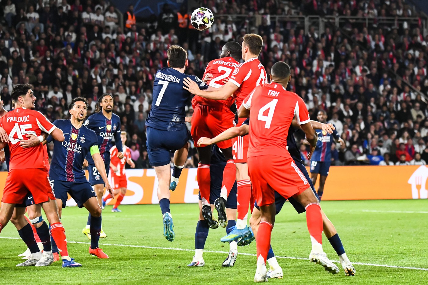 L a văzut în PSG Bayern 5 4 și s a convins: "E incredibil! Cel mai bun jucător din lume"