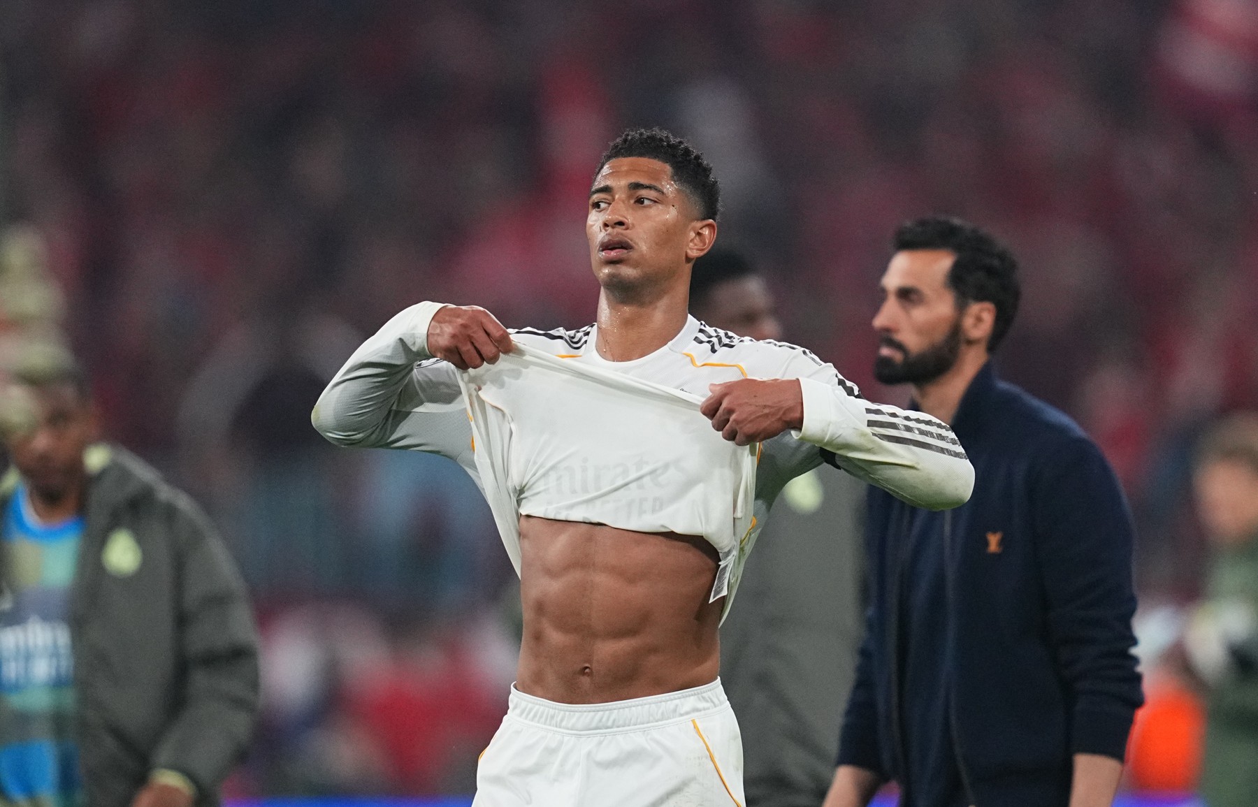 Madrilenii, revoltați după eliminare! Jude Bellingham a spus doar două cuvinte la zona mixtă