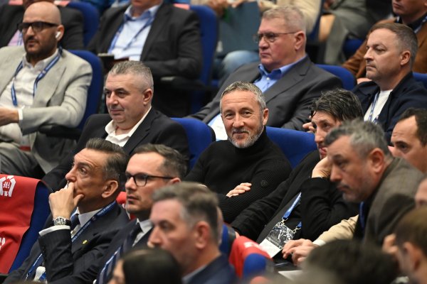 MM Stoica, ”săgeată” către Universitatea Craiova: ”Nu a luat niciodată titlul!”
