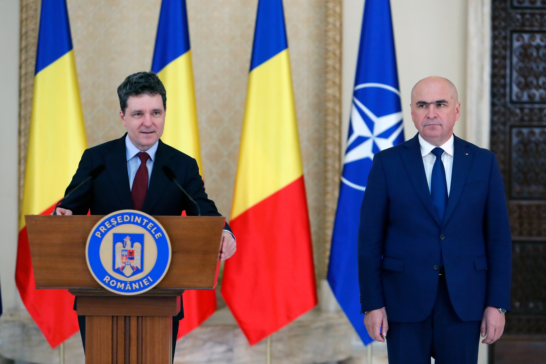 Nicușor Dan și Ilie Bolojan au reacționat, după moartea lui Mircea Lucescu