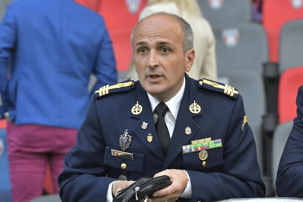 Nu știa că e în direct! Talpan a intrat la emisiunea lui Rizea, l a atacat pe ministrul Apărării și apoi a închis apelul nervos: ”Chiar vă urăsc!”