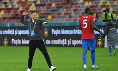 Rădoi le a transmis un mesaj din aeroport fanilor FCSB: ”Dezamăgire!”