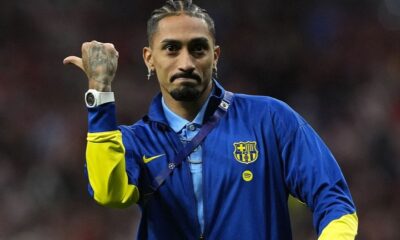 Raphinha a revenit cu un mesaj, după ce s a dus în fața fanilor lui Atletico și le a spus un singur cuvânt