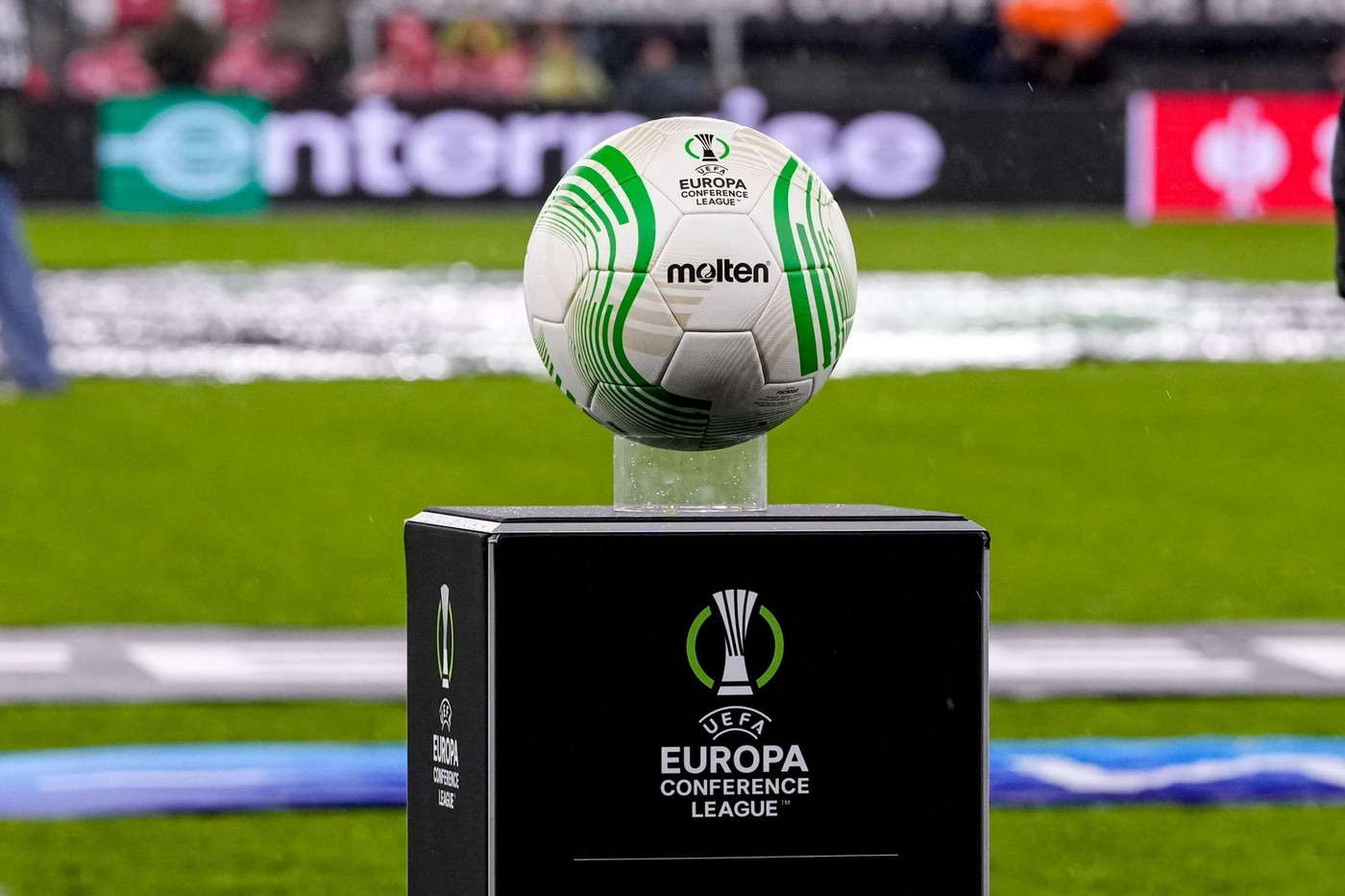 Șahtior Crystal Palace și Rayo Vallecano Strasbourg, semifinalele Conference League! Programul complet