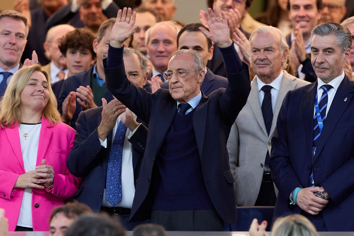 Afară imediat! S a întâmplat pe ”Bernabeu”, după ce Perez a convocat alegeri la Real Madrid: ”Florentino dictatorul”