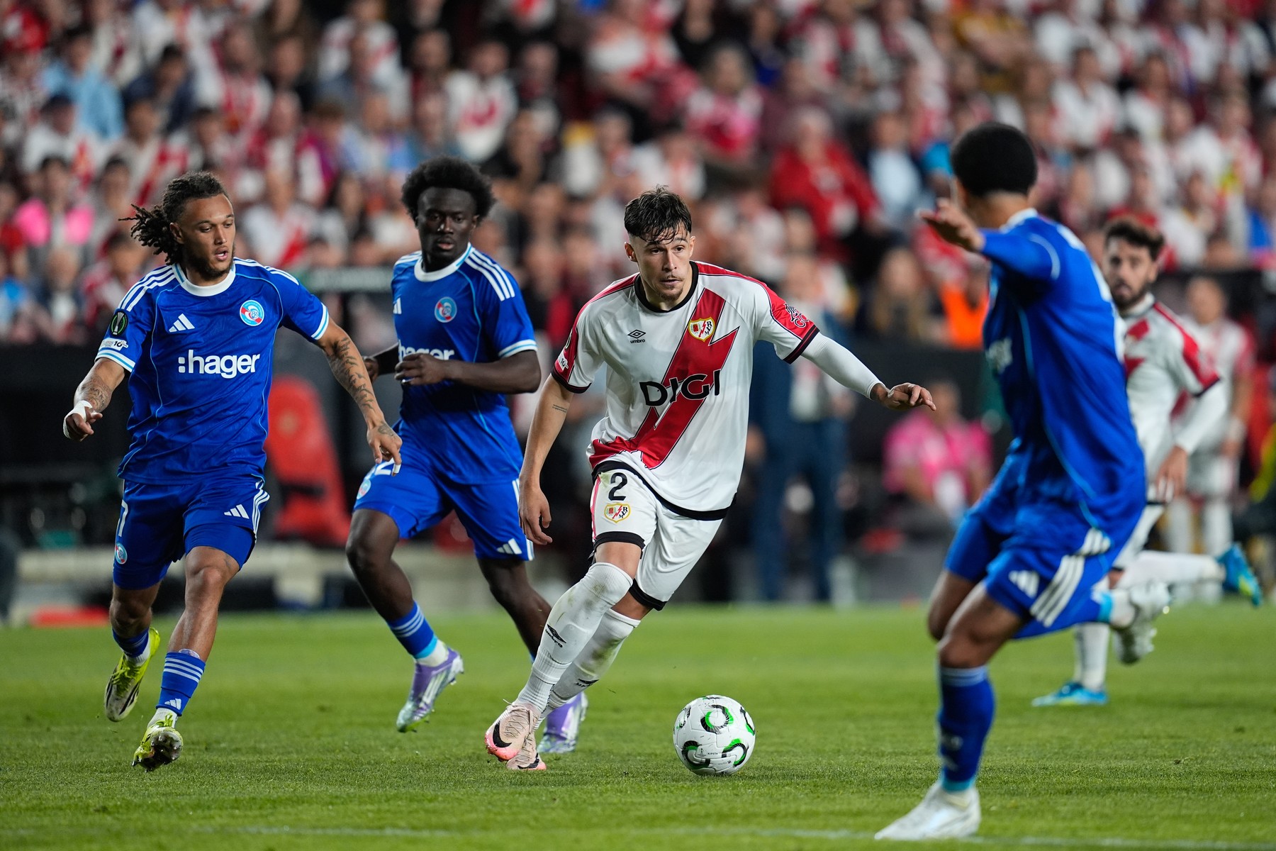 Andrei Rațiu a fost lăudat în presa din Spania, după Rayo Strasbourg 1 0! Cum l a numit pe român