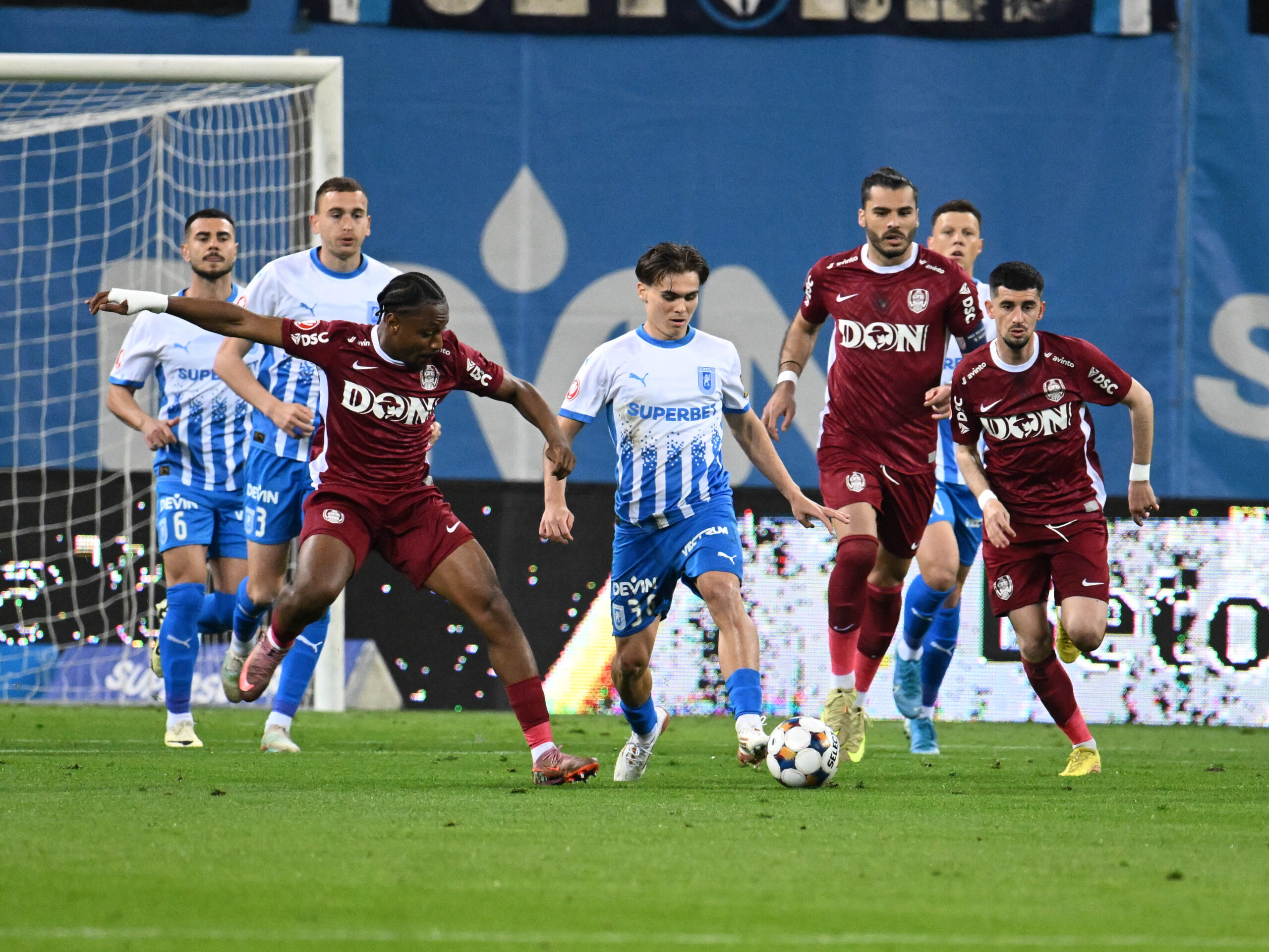 CFR Cluj Universitatea Craiova, Live Video, 21:00, pe Digi Sport