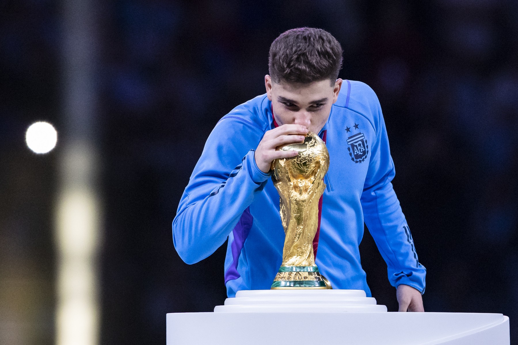 După ce l a luat pe Anthony Gordon, Barcelona pune pe masă 100 de milioane de euro pentru următoarea lovitură