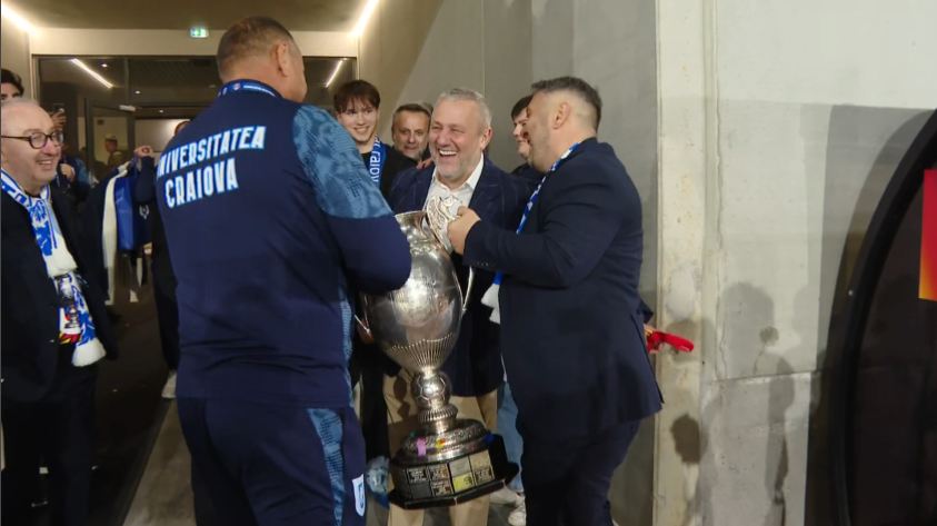 Mihai Rotaru nu s a uitat la bani! Primă uriașă pentru jucătorii de la Craiova, după câștigarea Cupei României