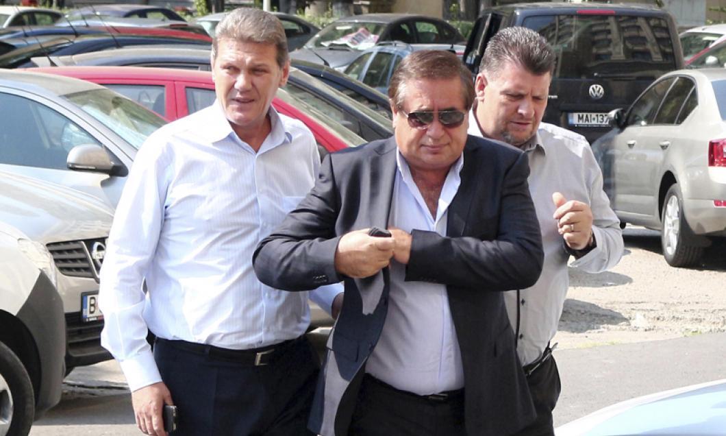 Miliardarul român se însoară, cu o zi înainte să împlinească 72 de ani