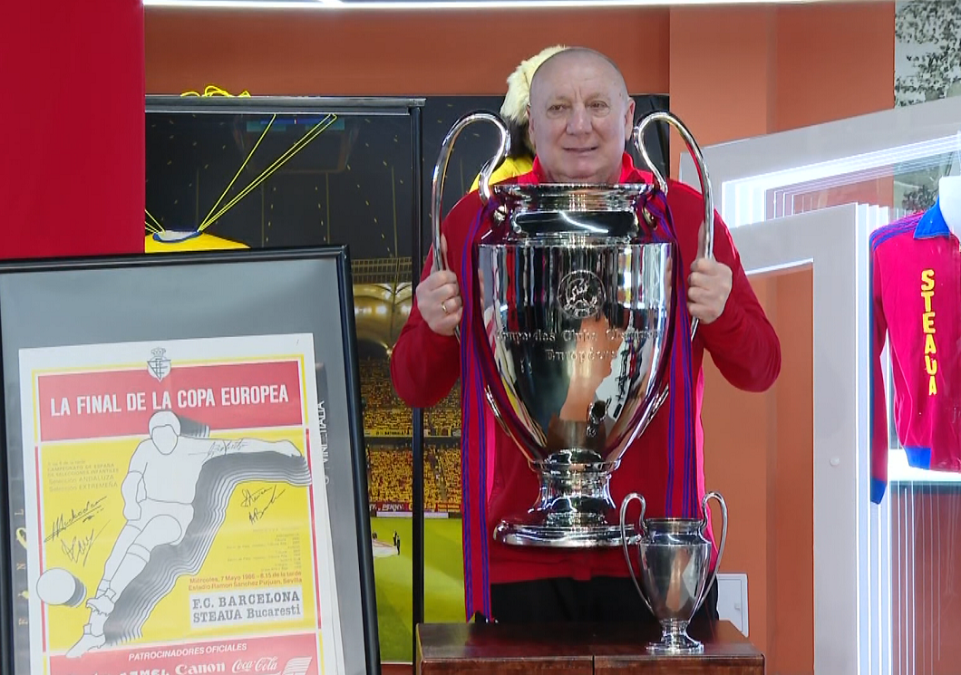 Mircea Lucescu s a dus direct la jucătorii Stelei! Adrian Bumbescu a dezvăluit totul: ”Asta ne macină pe toți”