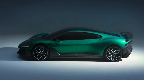 Neașteptat: un producător chinez de aspiratoare anunță cel mai rapid hypercar al planetei!