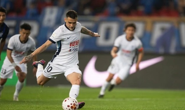 Nicolae Stanciu, înapoi pe teren! Duel cu fostul fotbalist de la FCSB