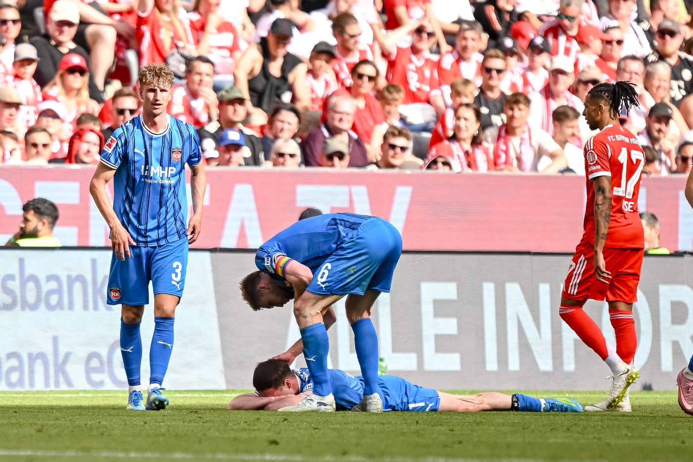 Surpriză uriașă: Bayern Munchen, salvată de un autogol în minutul 90+10 în fața ”lanternei roșii” din Bundesliga