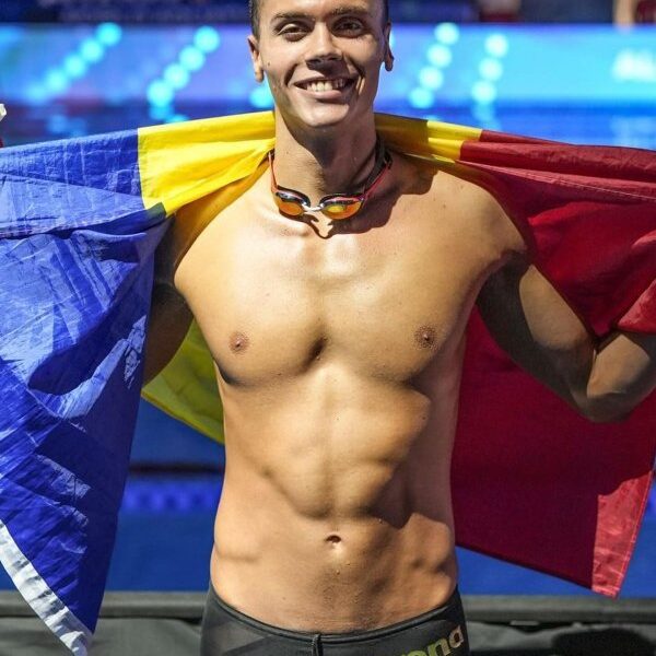 David Popovici a făcut show la Roma! Reacția campionului după aurul de la 200 m liber: ”Nu vreau să spun că a fost ușor”