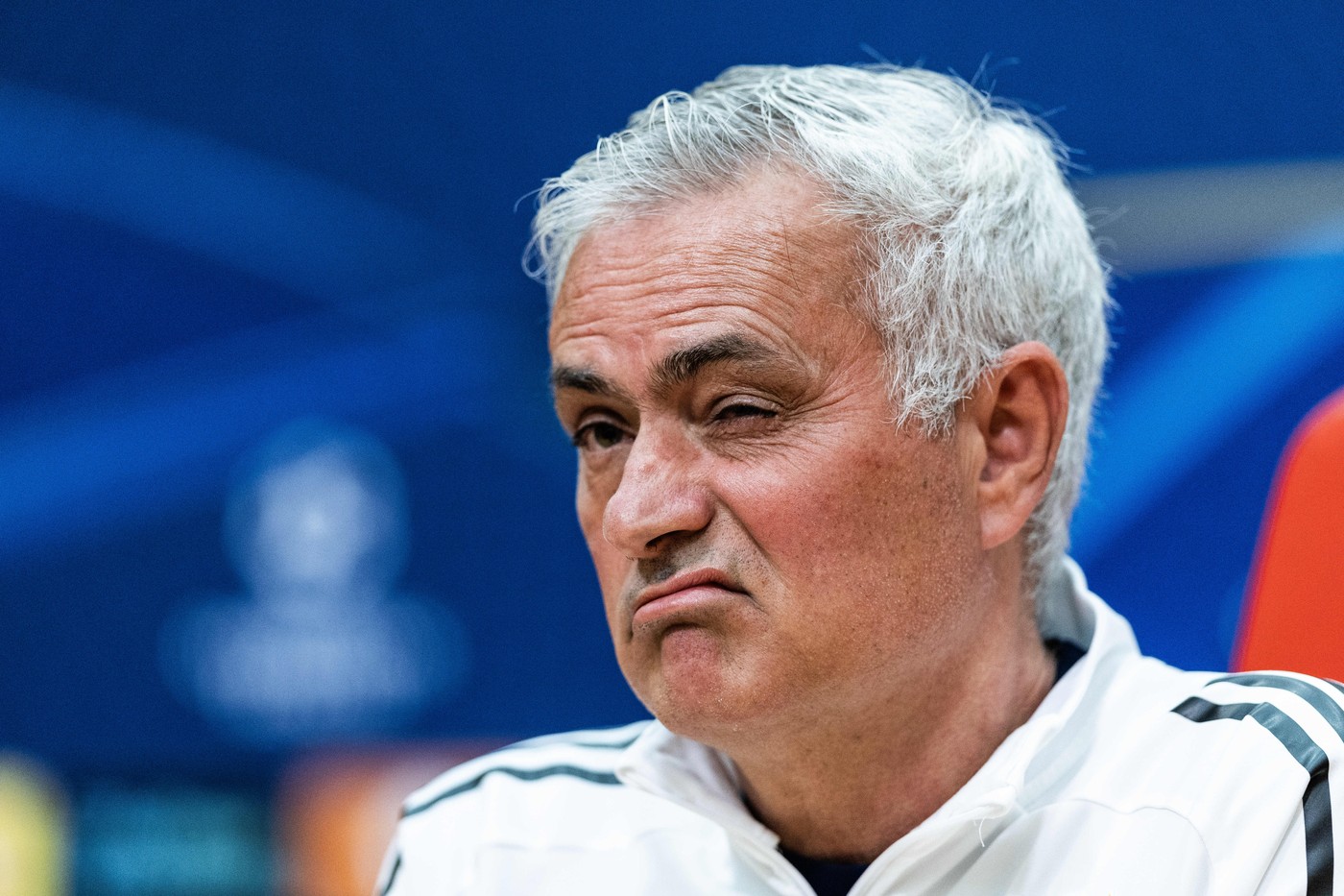 Mundo Deportivo titrează: "Primul conflict dintre Jose Mourinho și Real Madrid"