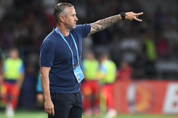 OFICIAL | Laurențiu Reghecampf a semnat cu formația cu care s a judecat la TAS