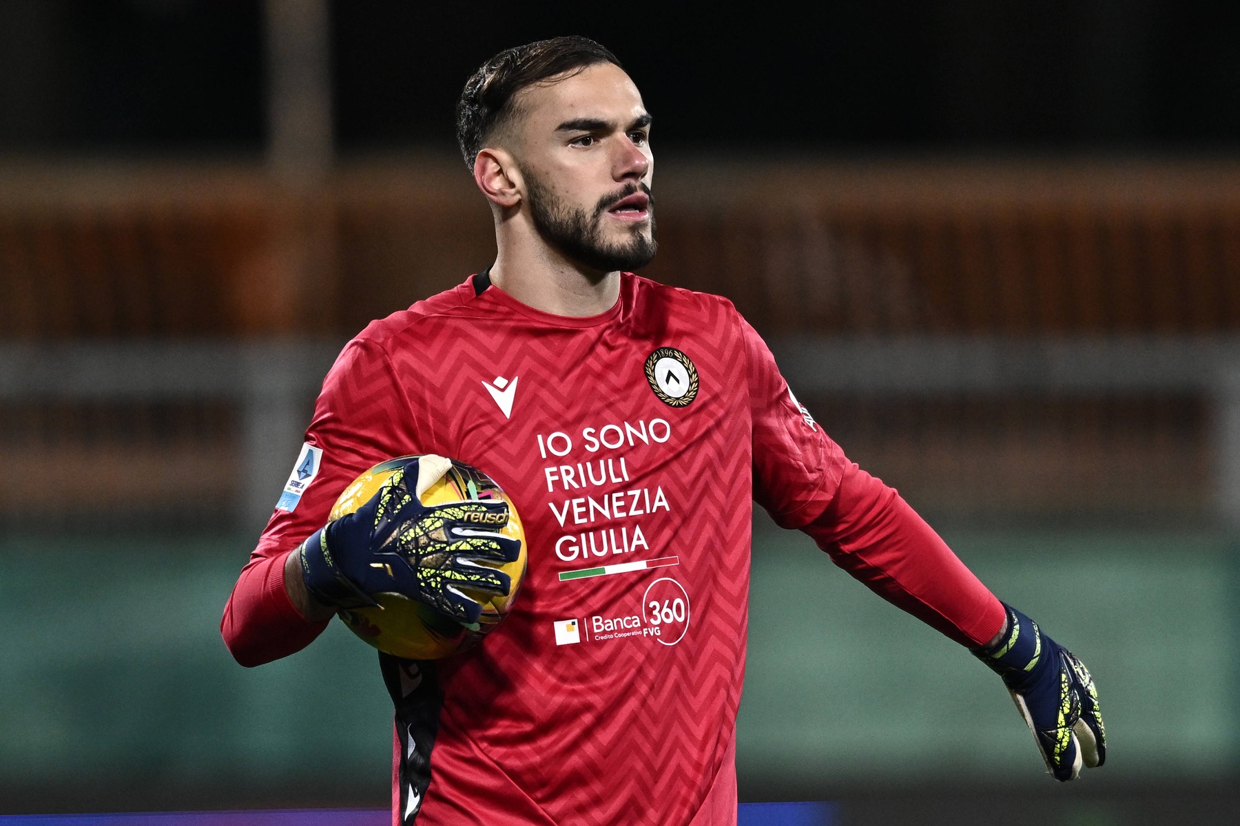 Se negociază transferul lui Răzvan Sava! Portarul e dorit de Dinamo, Rapid și CFR