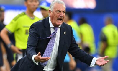 Selecționerul care a ”explodat” la conferință, după ce echipa lui a fost ”zdrobită” la Mondial: ”Lovește mă! Eu o să plec”