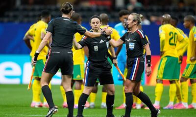UNIC în istoria Cupei Mondiale! S a întâmplat pentru prima dată la meciul Cehia Africa de Sud