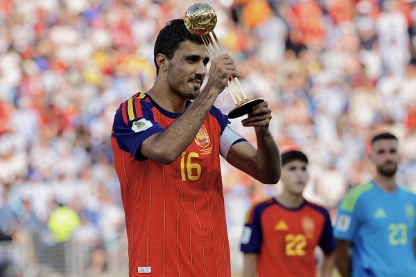 A explicat de ce i a acordat lui Rodri trofeul de ”Jucătorul Turneului” la Cupa Mondială