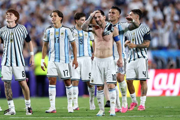 Argentina a supraviețuit unui meci dramatic cu Elveția. Messi, anihilat