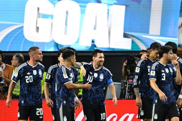 Argentina lui Lionel Messi, pusă la zid: ”O rușine monumentală care nu joacă nimic! Zero barat pentru istoria fotbalului”