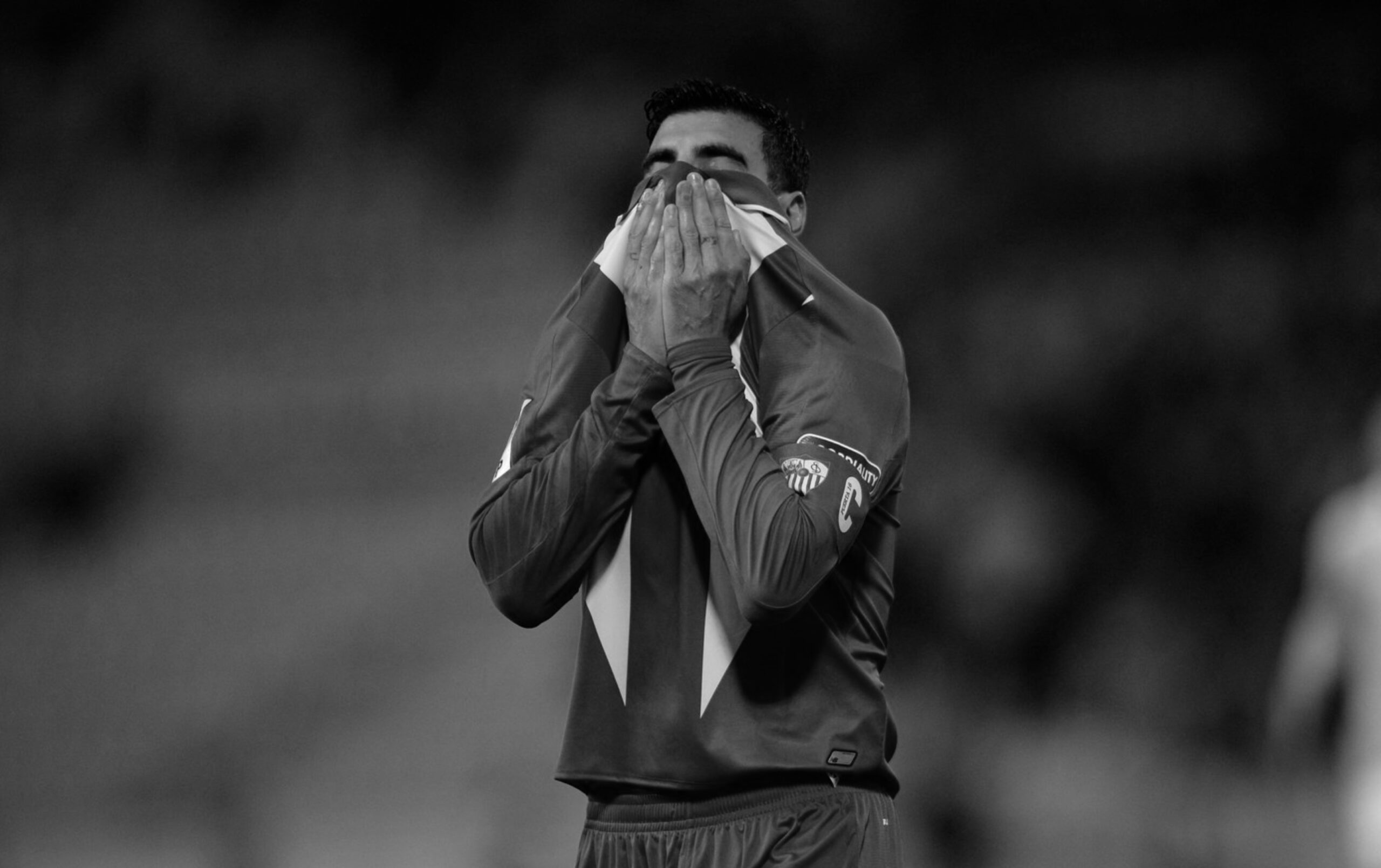 ”Cel mai talentat fotbalist alături de care ai jucat?”. Raul Rusescu: ”Spec ta cu los!”