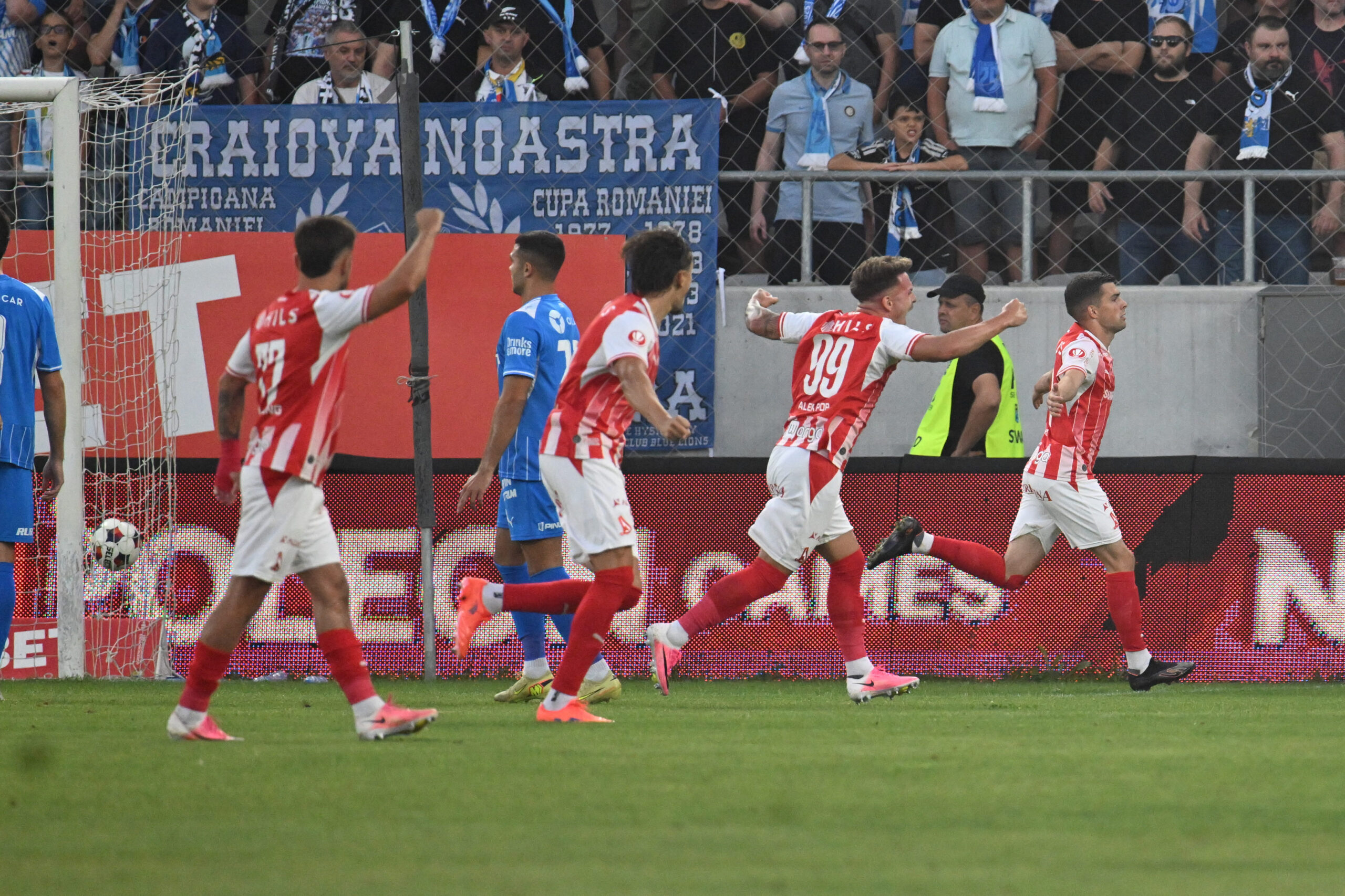 Dinamo Universitatea Craiova 5
