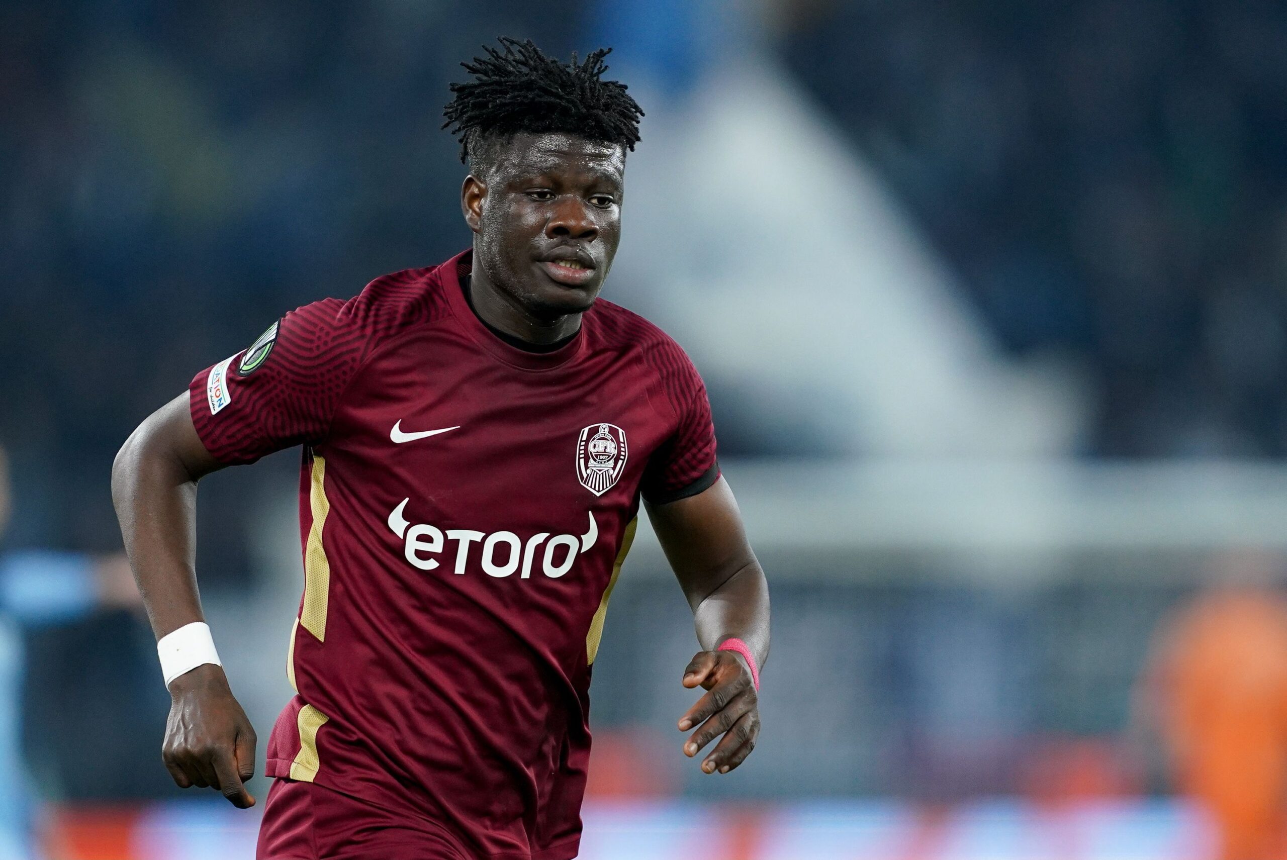 Lovitură! Emmanuel Yeboah a semnat în SuperLigă