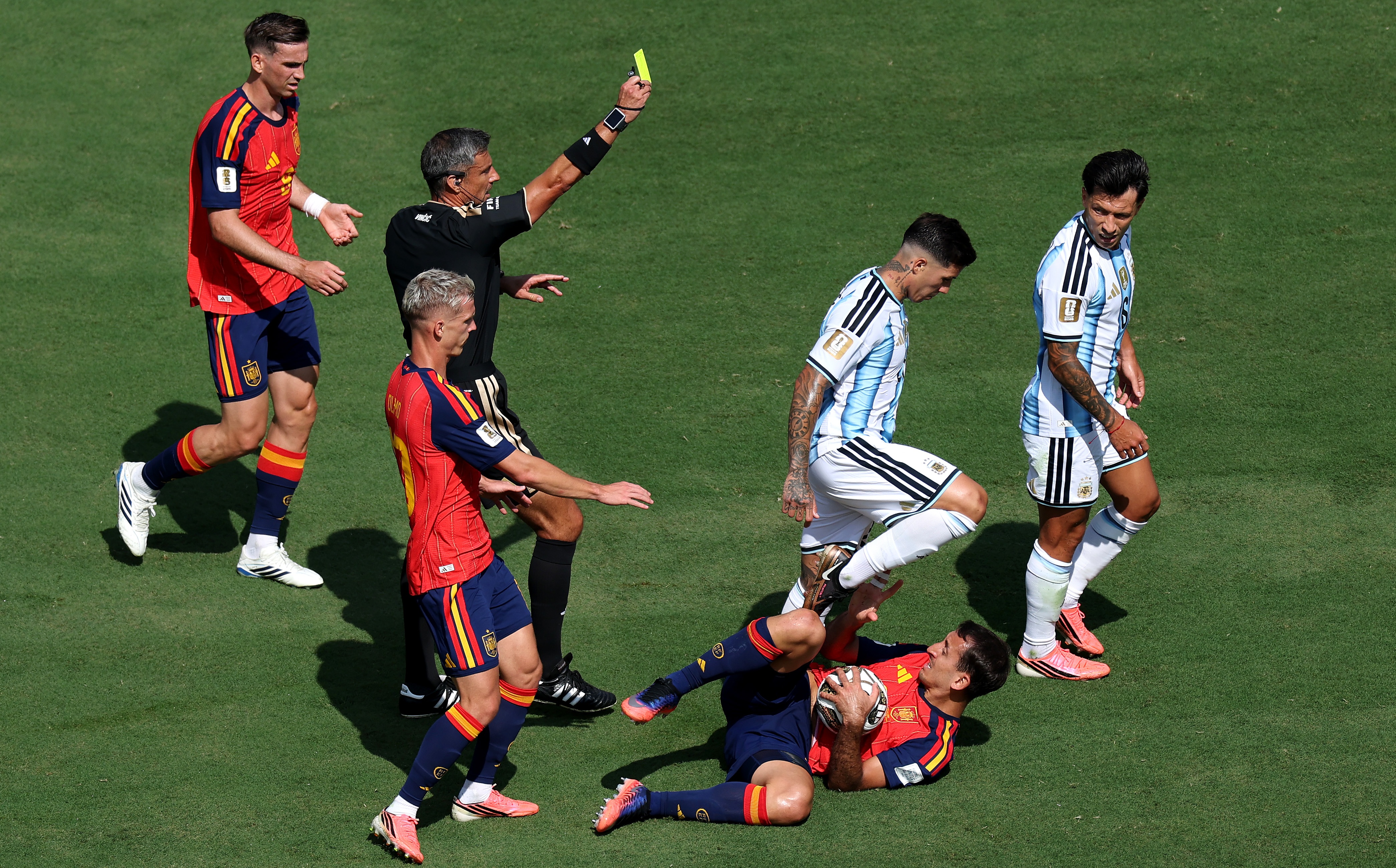 Scandal de arbitraj la finala Spania Argentina: "Ce rușine! Era clar că așa se va întâmpla"