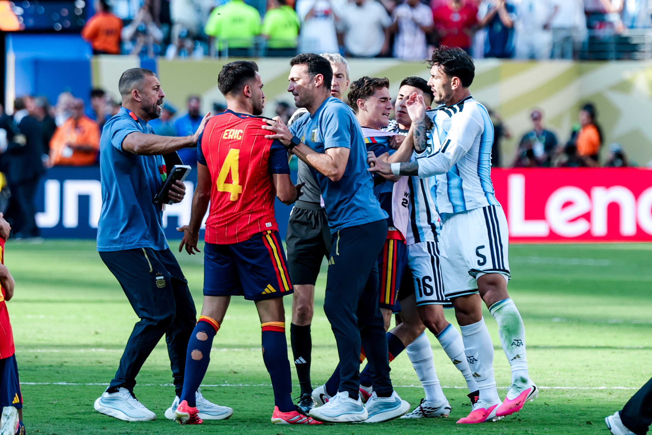 Argentina luptă la TAS pentru reducerea suspendărilor FIFA: miza precedentului Messi și speranța unei întoarceri de situație