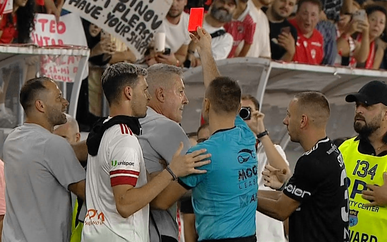 Cristiano Bergodi a spus ce l a făcut să sară la bătaie cu un fan, după Dinamo ”U” Cluj: ”Un nenorocit”