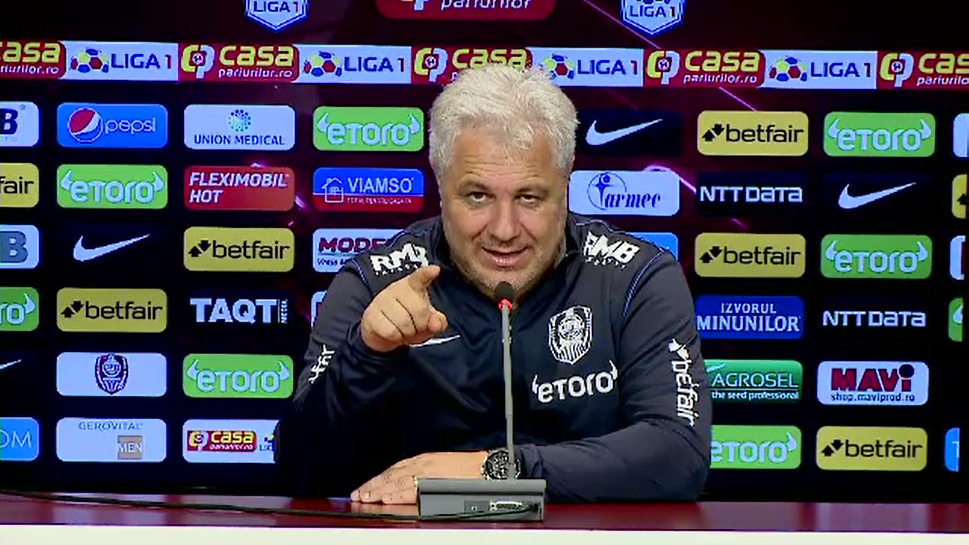 Doi foști jucători de la FCSB, la CFR! Anunțul lui Marius Șumudică: "Se antrenează cu noi"