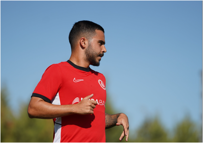 După ce Enes Sali a fost cumpărat de Gerard Pique, Gică Hagi a spus: ”Atenție!”