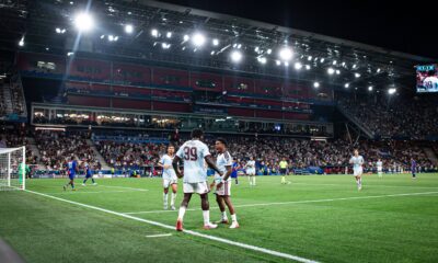 La 17 ani, i a lăsat pe toți ”mască” la primul meci oficial din 2026: PSG Aston Villa! ”Diamant”