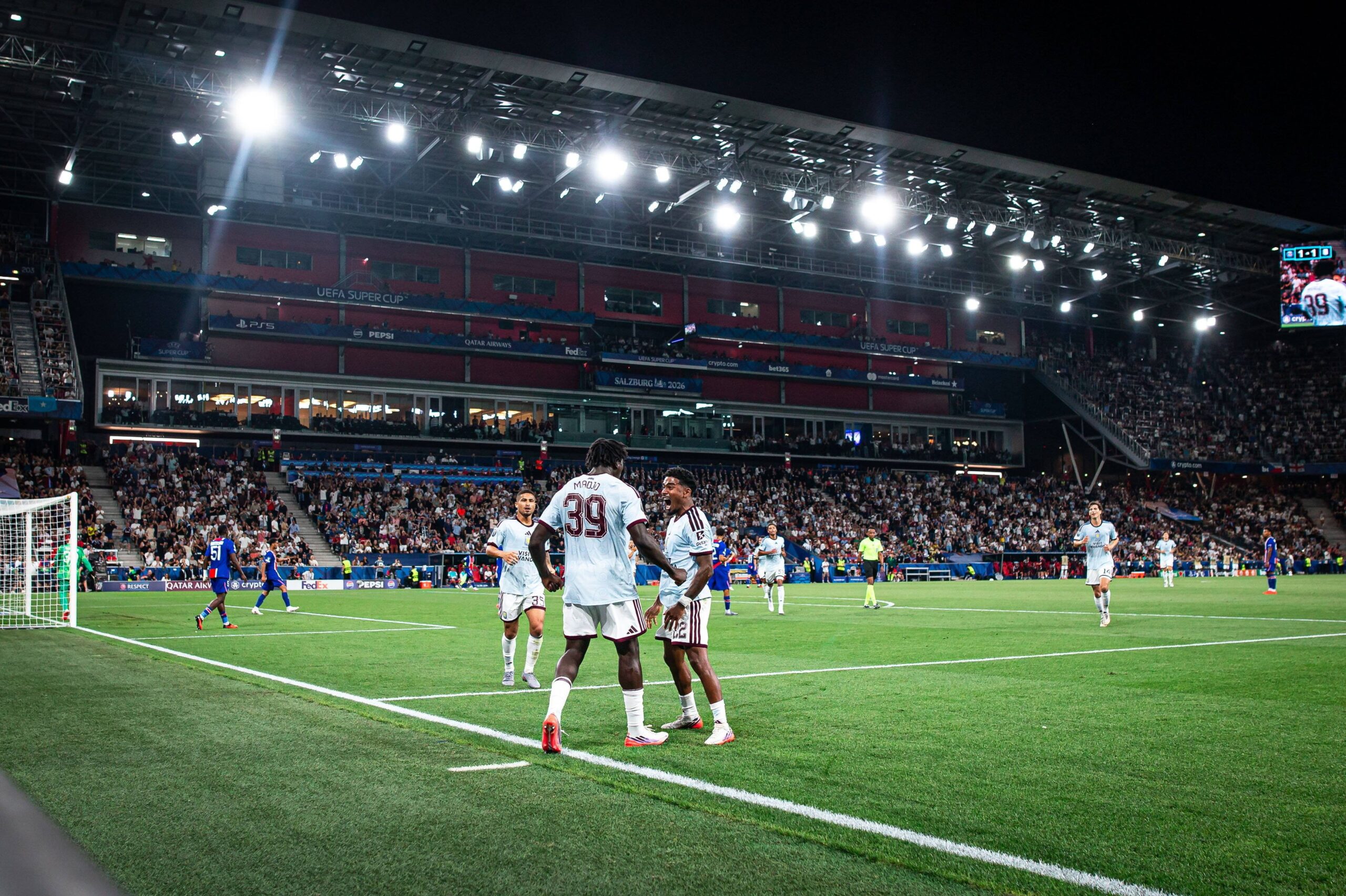 La 17 ani, i a lăsat pe toți ”mască” la primul meci oficial din 2026: PSG Aston Villa! ”Diamant”